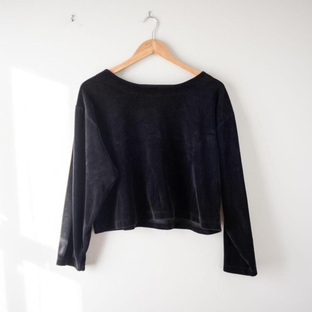 Vintage Victoria's Secret Gold Label Long-Sleeved Velvet Top